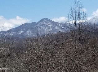 Ridge Top Loop, Gatlinburg, TN 37738