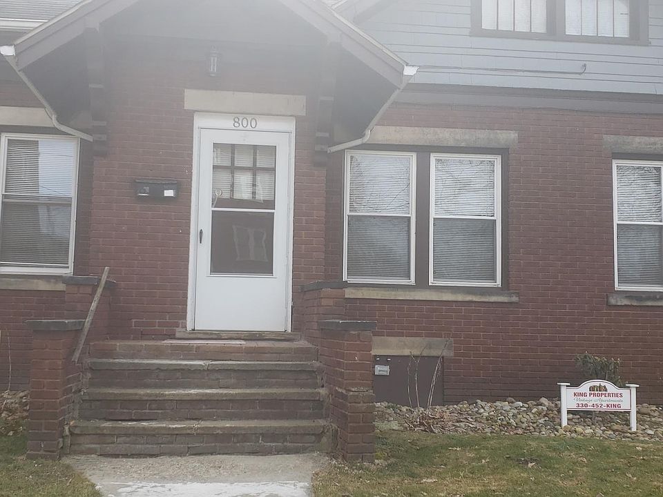 1st image of 800 6th St NW