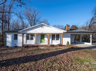 201 Grove St, Mocksville, NC 27028