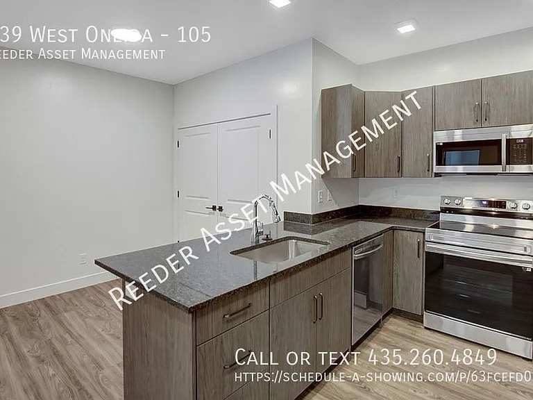 239 E Oneida St #105 — Photo 9