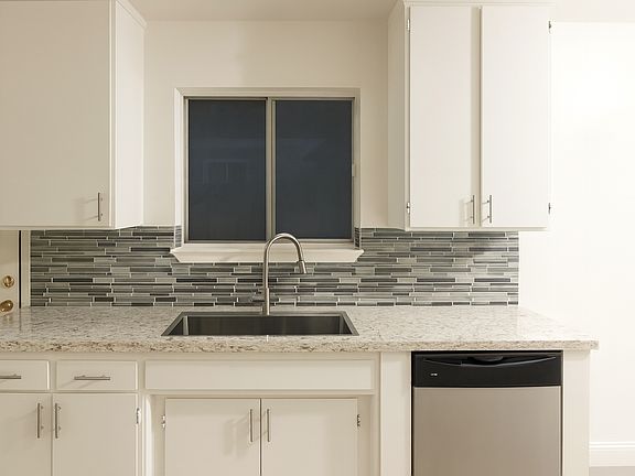 3rd image of 3328 Agate Dr #4083682224