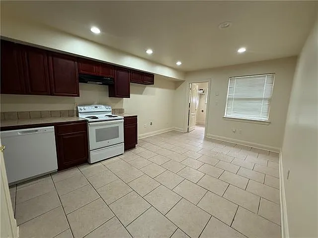 8401 Livingston Ave #D — Photo 3