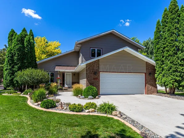 3423 22nd St S, Fargo, ND 58104