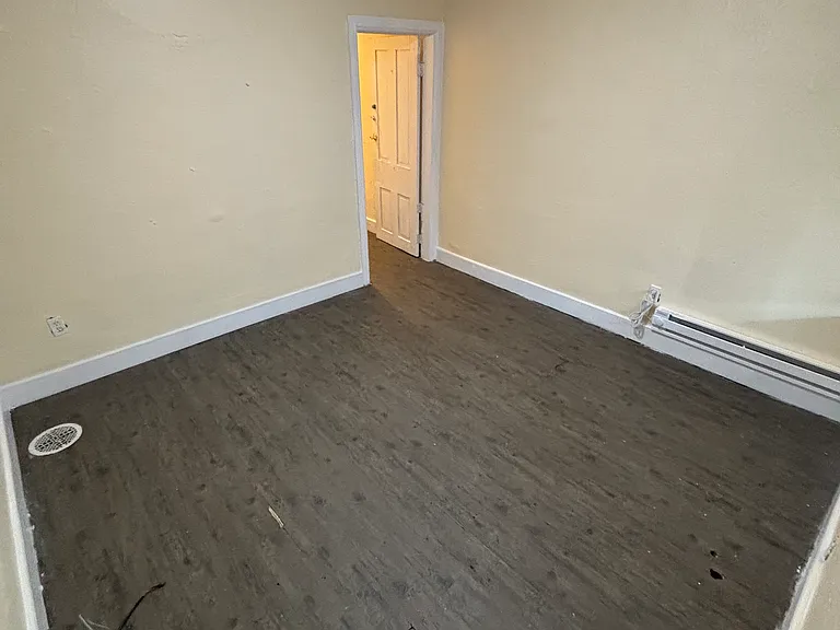 719 Mill St #1 — Photo 6