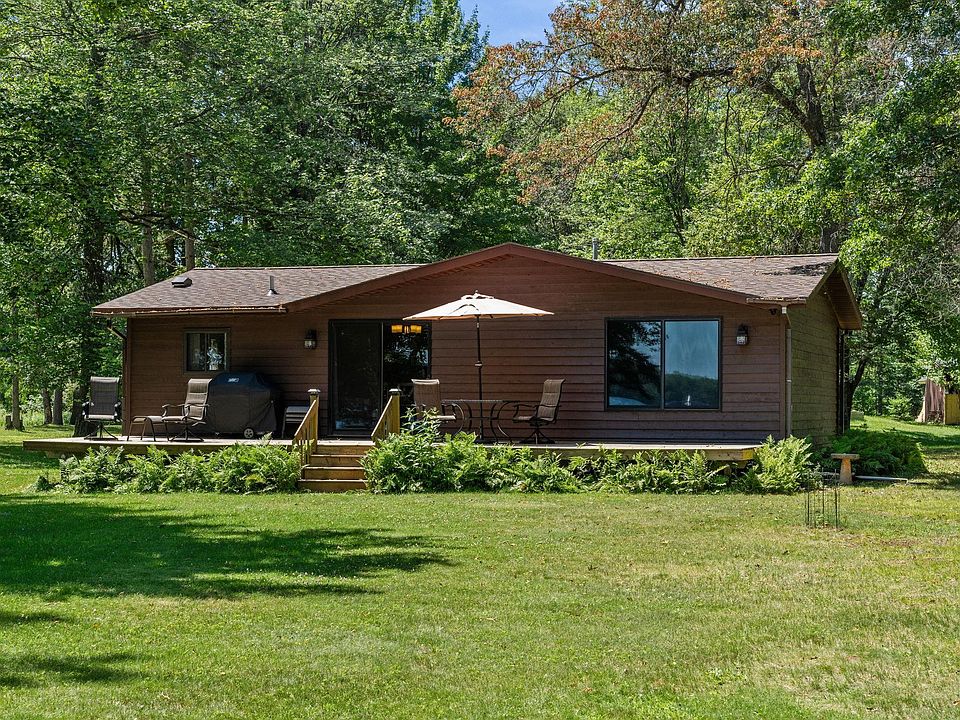 1st image of W5766 Bayside Dr