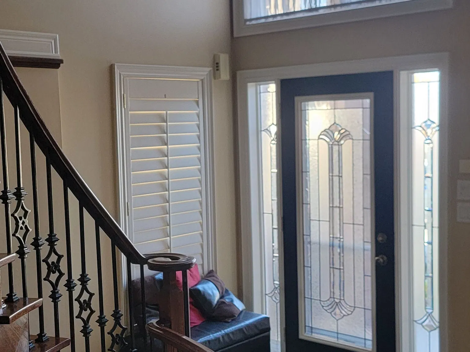 3 bed, $4,200 — Photo 2