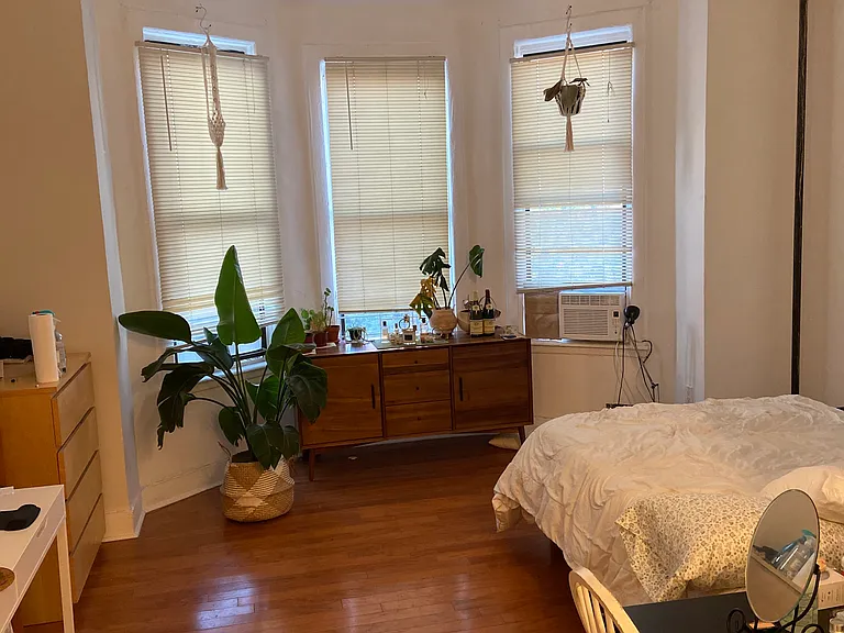 452 W 145th St #2F — Photo 1