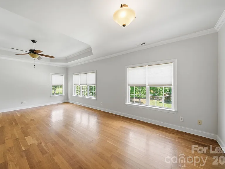 7107 Nesbit Rd — Photo 25