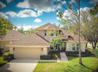 9823 Gretna Green Dr, Tampa, FL 33626