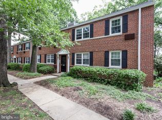 4312 2nd Rd N APT 2, Arlington, VA 22203