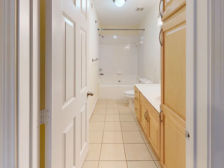 The Carriage Homes at Wyndham — Photo 73