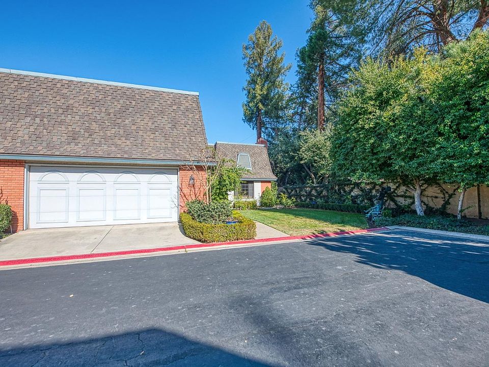 1st image of 2806 W Kensington Ln