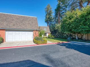 2806 W Kensington Ln, Fresno, CA 93711
