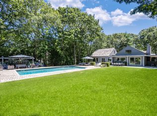 15 Clyden Rd, Wainscott, NY 11937