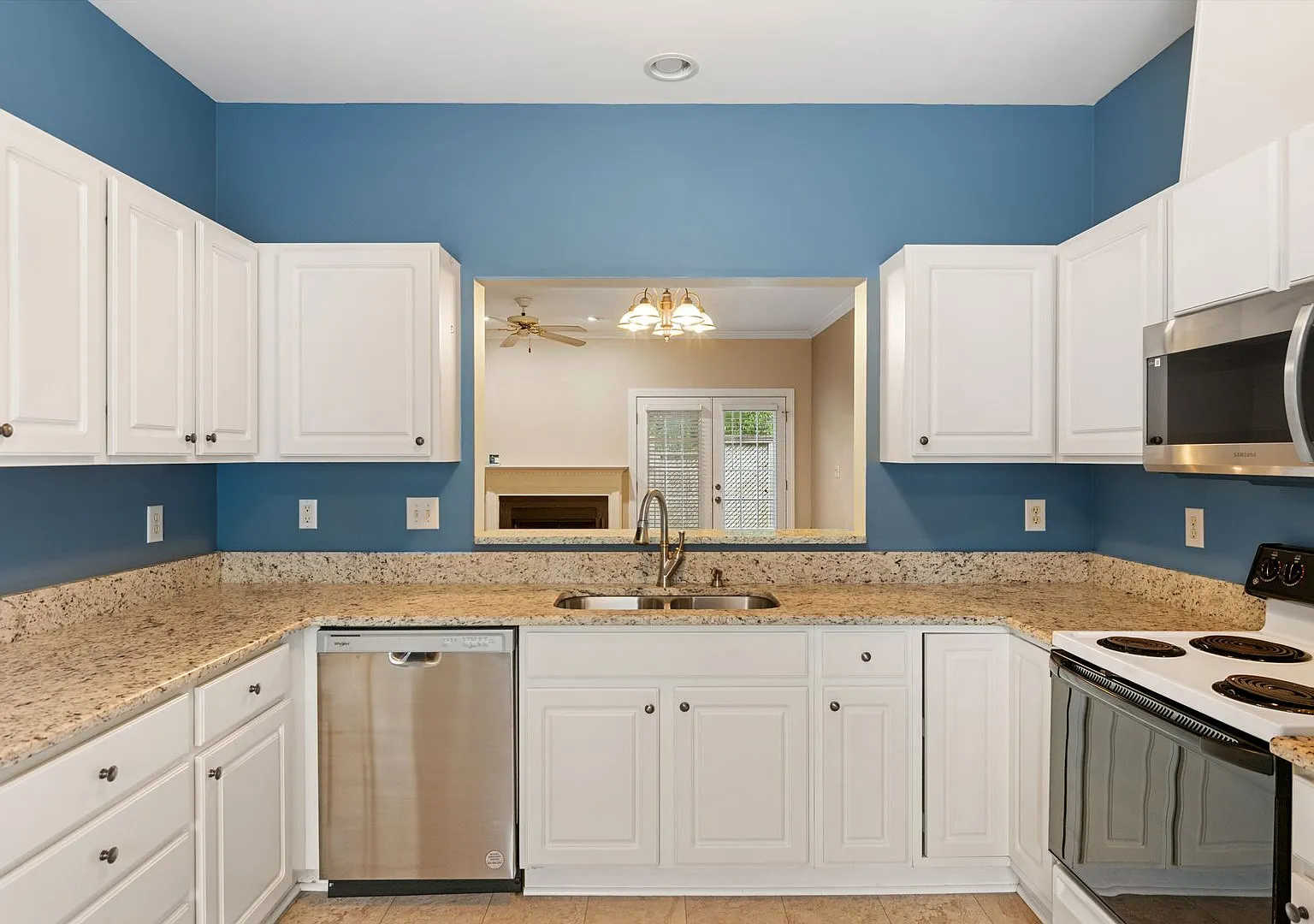 Townhome in North West Raleigh: Available Now — Photo 4