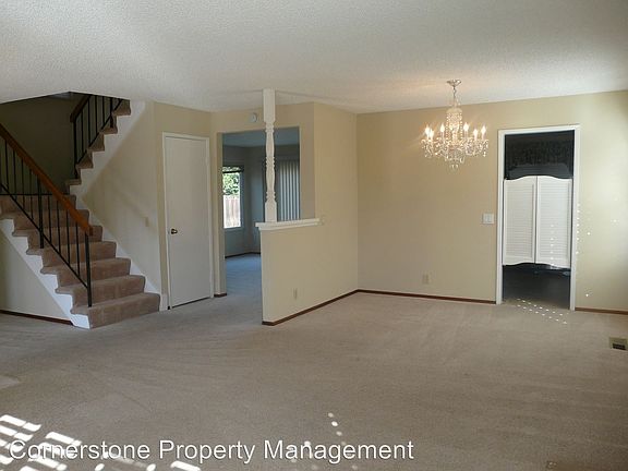 3rd image of 130 Cadwell Ct