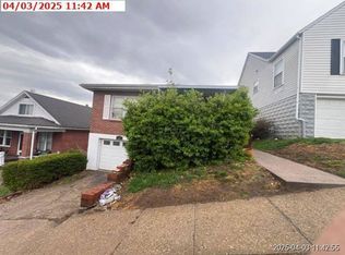 812 Maplewood Ln, Cumberland, MD 21502
