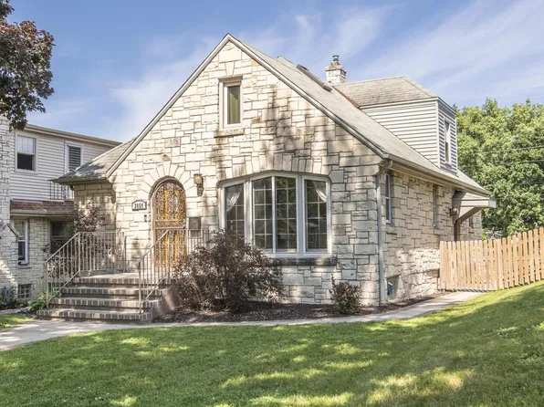 3050 South 41st STREET, Milwaukee, WI 53215