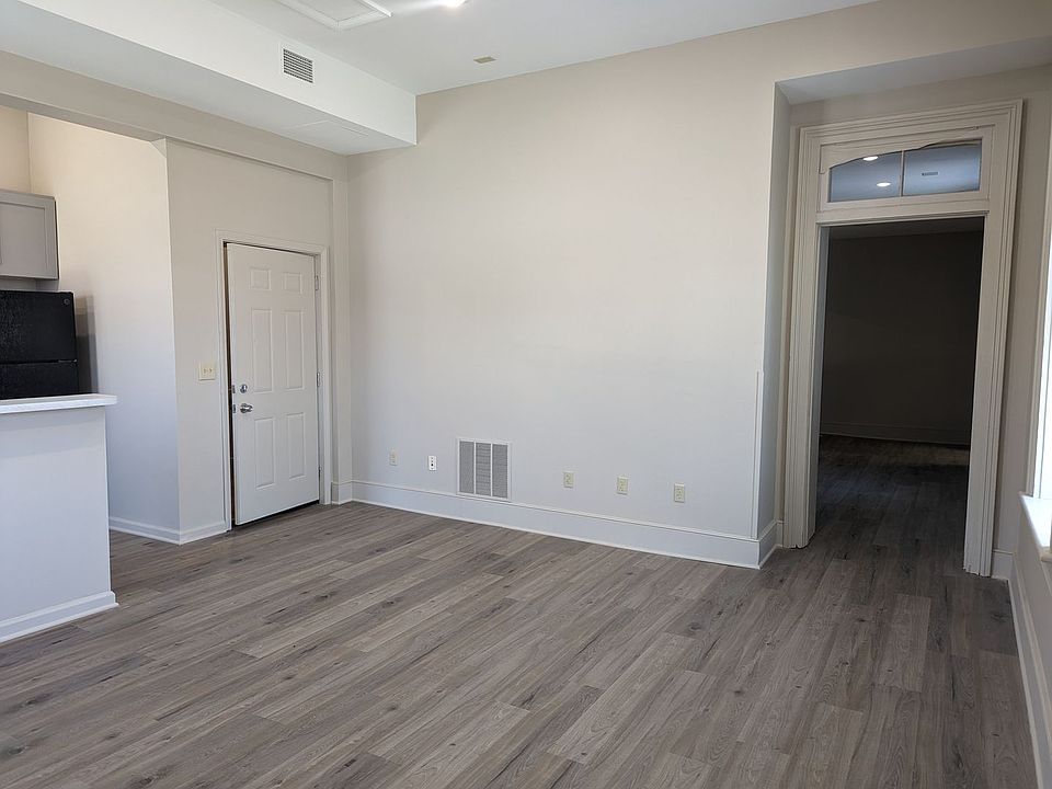 Ballantine House Apartments 409 High St Boonville MO Zillow