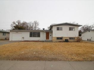 660 E 12th N, Mountain Home, ID 83647