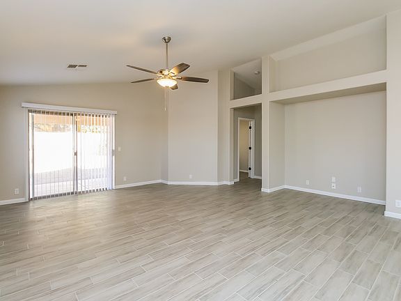 4th image of 10626 E Enid Ave