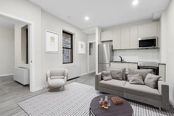 Rented by CTL REALTY LLC | media 11