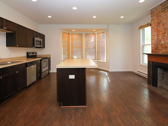 3rd image of 507 N Hamilton St APT 1
