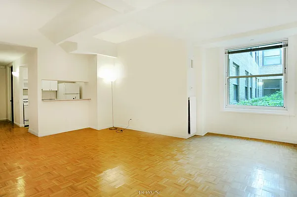 Rented by Town Residential | media 6