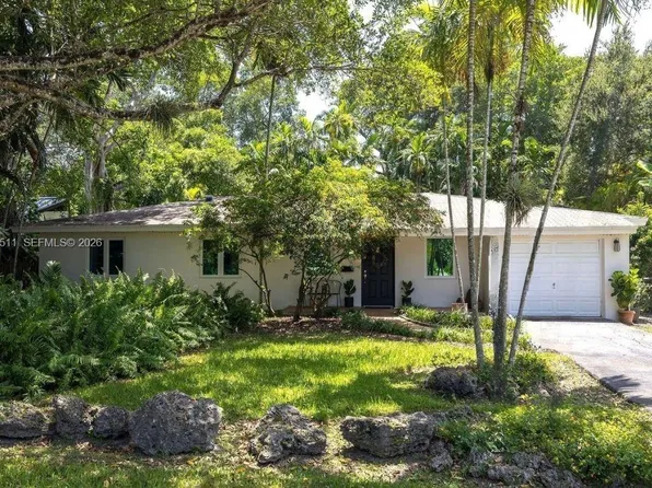 6390 SW 69th St, South Miami, FL 33143