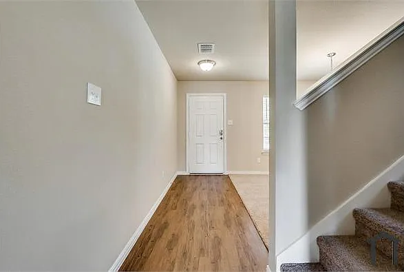 1408 Glen Garden Dr — Photo 6