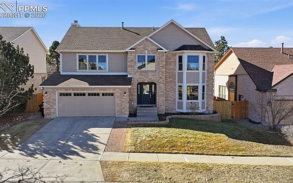 2nd image of 2815 Helmsdale Dr
