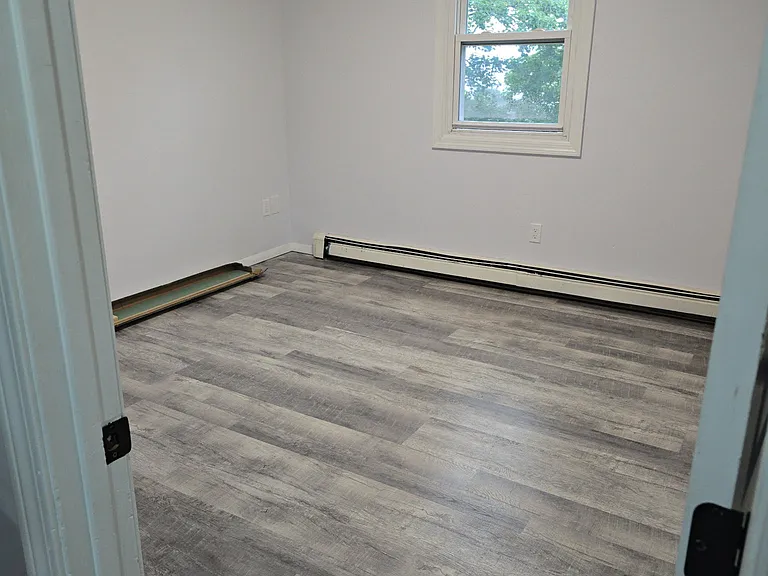 520 June St #6 — Photo 13