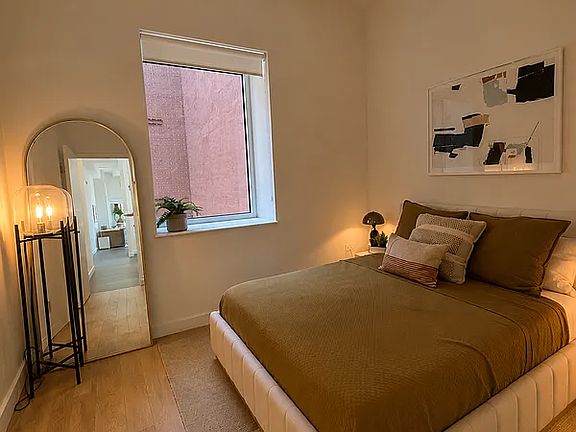 5th image of 650 1st Ave #5M