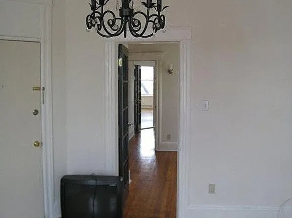 198 Delaware Avenue image 9 of 10