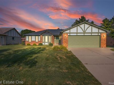 40444 La Grange Dr, Sterling Heights, MI, 48313