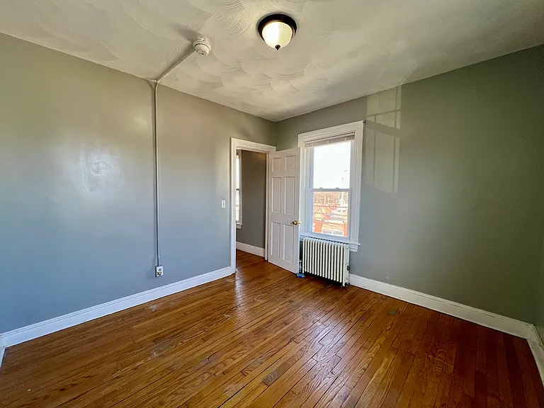 836 Main St #3R — Photo 12