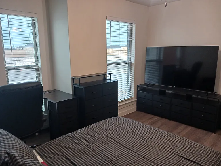 2049 Dove Ave — Photo 7