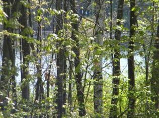 39-2 Flint Pond Dr, Hollis, NH 03049