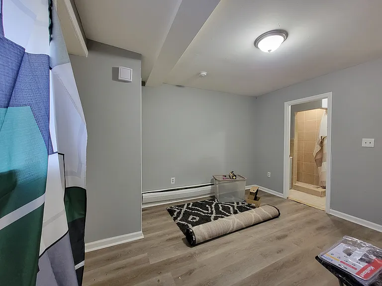 277 Clinton Pl #1E — Photo 2