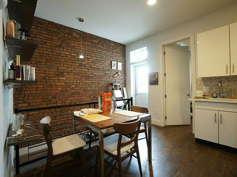 1st image of 823 Saint Johns Pl APT 1C