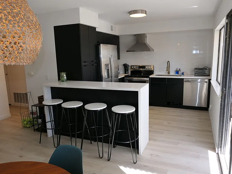 6065 Montecito Dr #4 — Photo 9