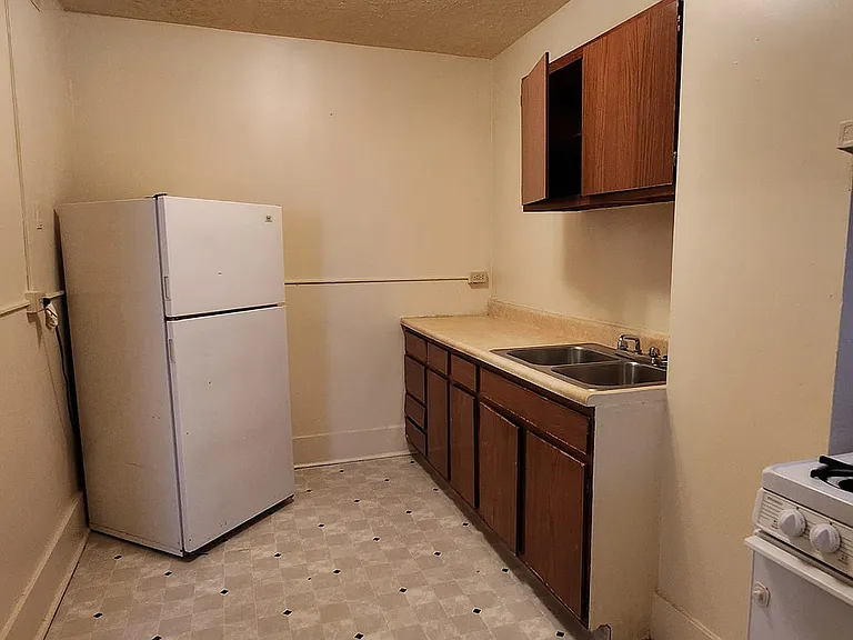 1005 S 31st St #1 — Photo 7