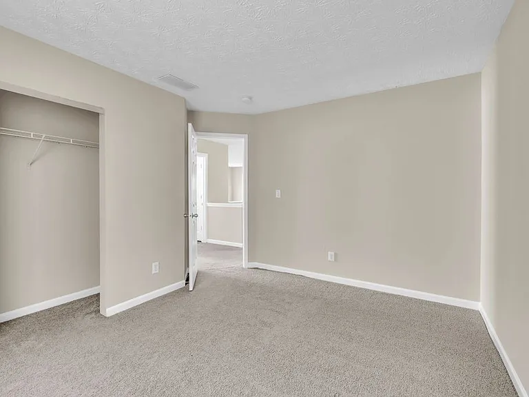 2888 Brookford Ln SW — Photo 31