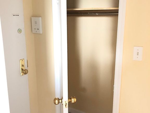 4th image of 520 W 163rd St APT E10