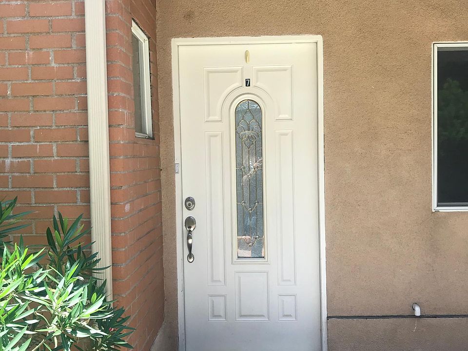 1st image of 432 W Lexington Dr APT 7