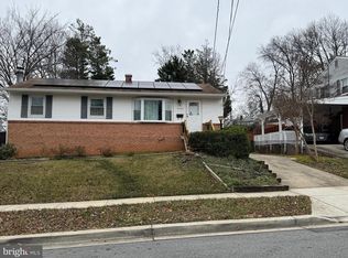 6707 Lamont Dr, Lanham, MD 20706