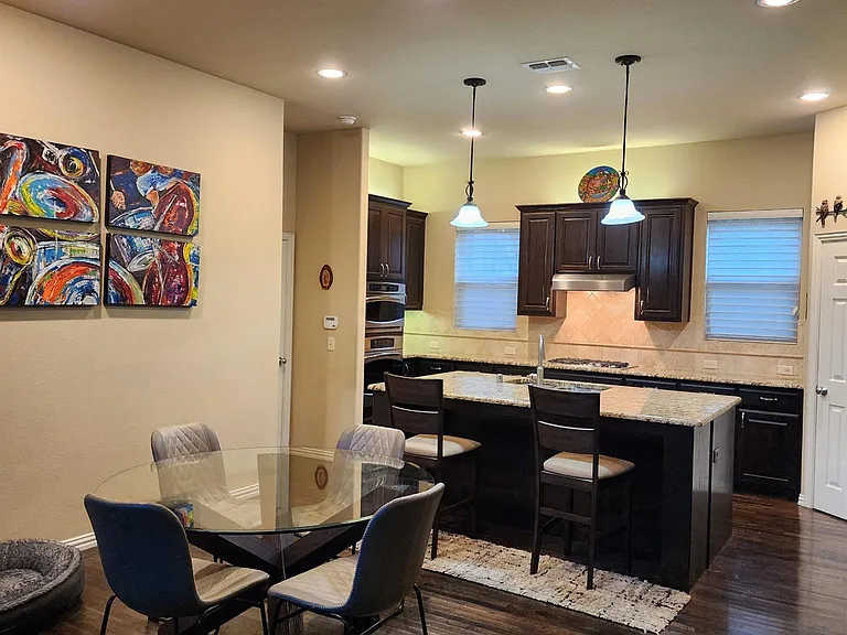 10082 Drawbridge Dr — Photo 12