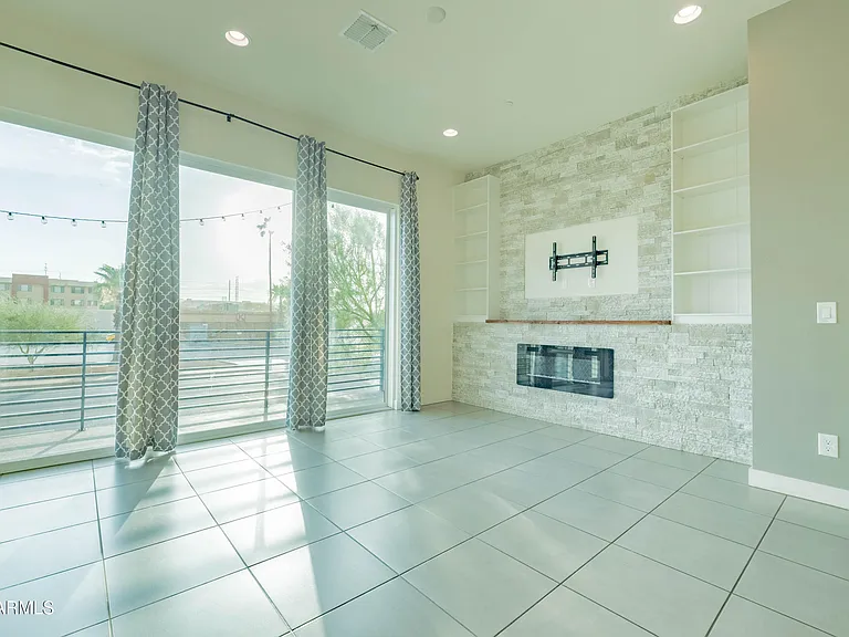 6850 E McDowell Rd #7 — Photo 16