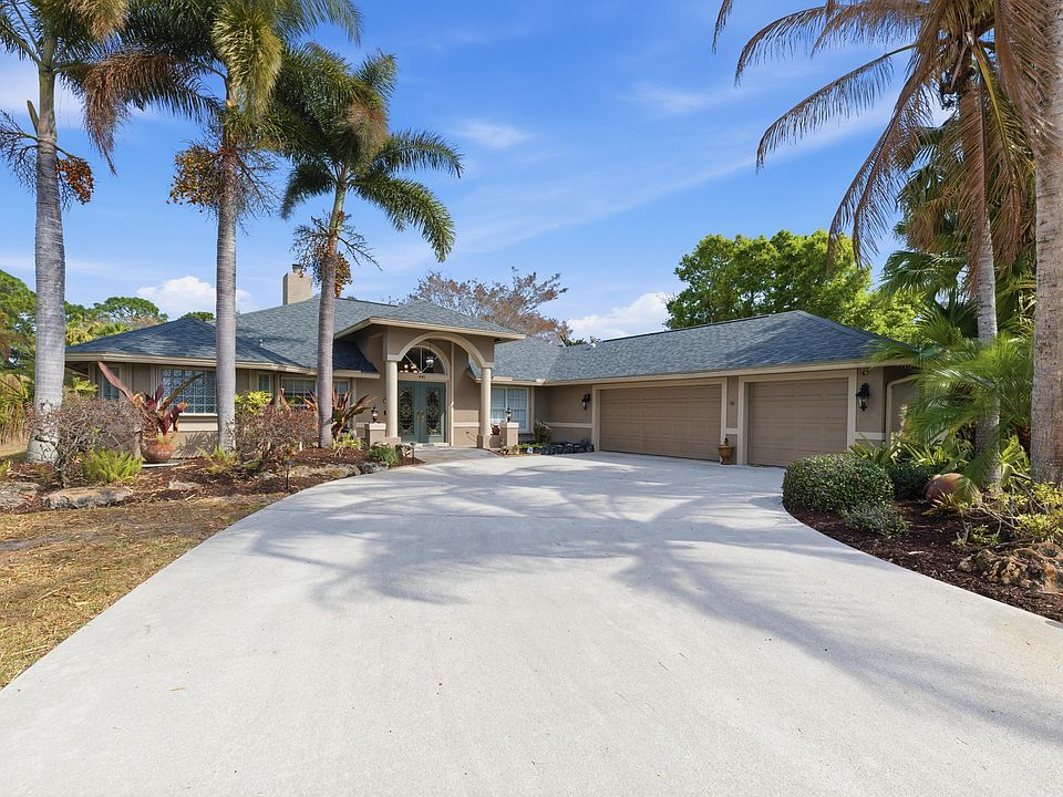 1st image of 441 SE Pine Road