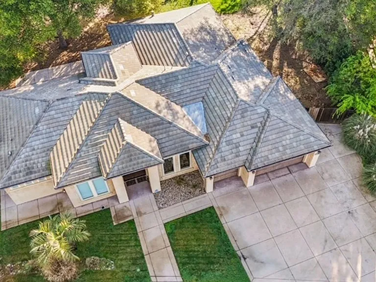 8856 Venikov Pl — Photo 25